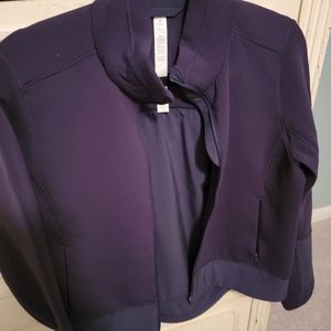 Lululemon jacket size 8